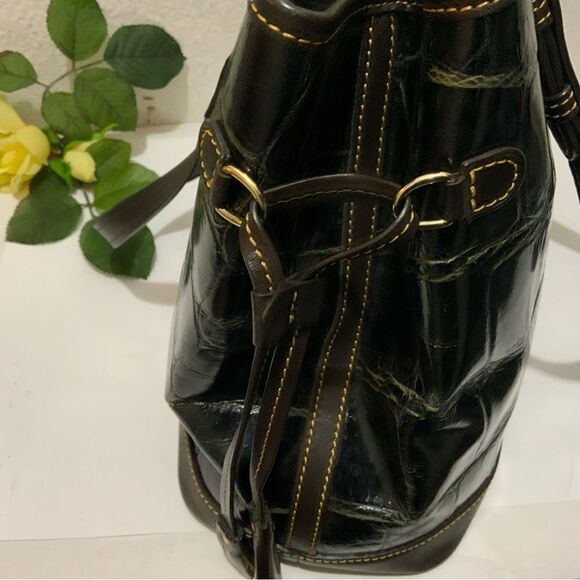 Vntg Dooney & Bourke Croc Embossed Brown Leather Purse Shoulder Bag Bucket Hobo - Picture 10 of 16